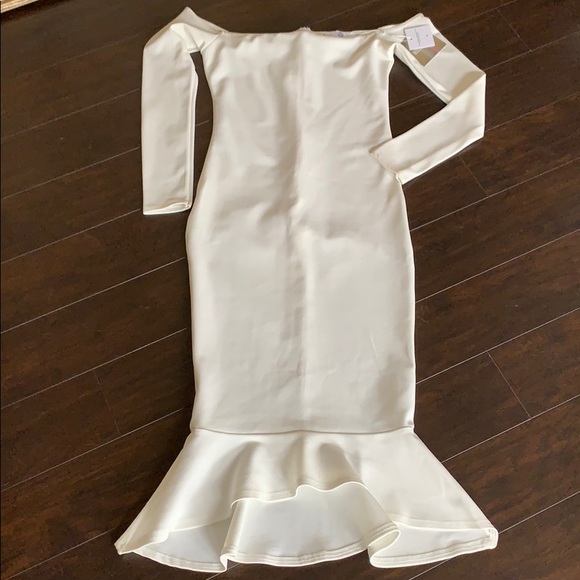 NWT MISSGUIDED WHITE BODYCON DRESS - Picture 3 of 5